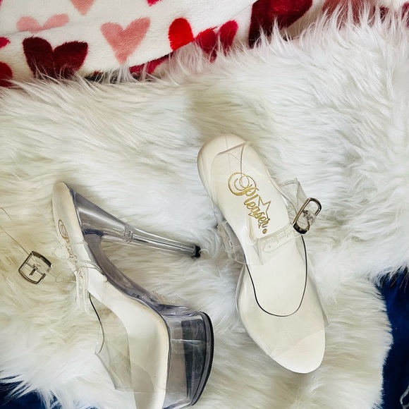 Transparent Sandals - Picture 3 of 4